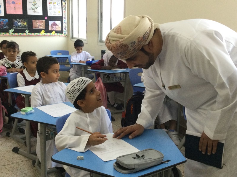 تعليمية البريمي تطبق اختبارات تشخيصية لقياس مهارات اللغة العربية لطلبة الصفوف (2-4)