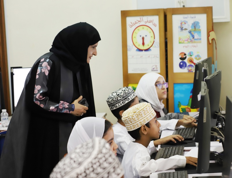 بدء تطبيق الاختبارات الوطنية للصف الرابع للعام الدراسي٢٠٢٤/ ٢٠٢٥م بتعليمية ظفار
