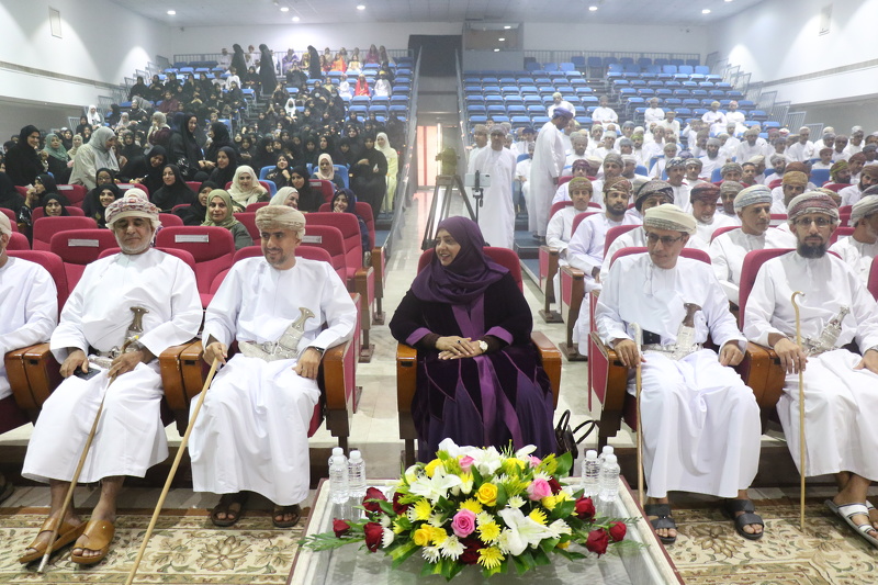 احتفال تعليمية المحافظة بمناسبة يوم المعلم برعاية معالي الدكتورة ليلى بنت أحمد النجار وزيرة التنمية ...