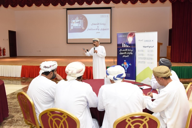 ورشة عمل حول ثقافة ريادة الأعمال وآليات التمويل المبتكر بتعليمية جنوب الشرقية