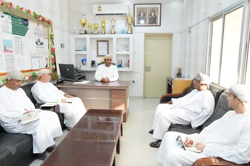 مدير عام تعليمية جنوب الشرقية يطلع على سير العملية التعليمية بمدرستي العباس بن عبدالمطلب وعقبة بن ...