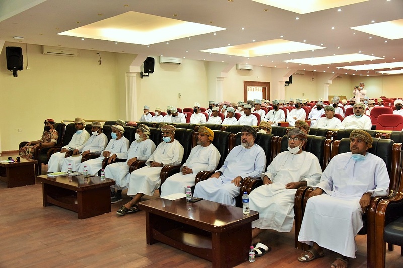 تنظيم محاضرة تعريفية للكلية العسكرية التقنية بتعليمية محافظة الظاهرة