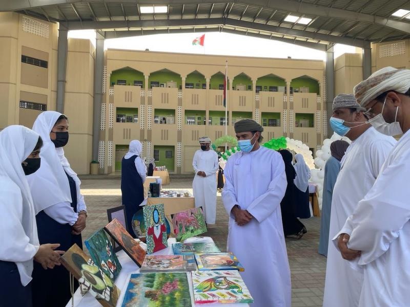(بصمتي عطائي) لتسليط الضوء على الاجادات الطلابية  بتعليمية البريمي