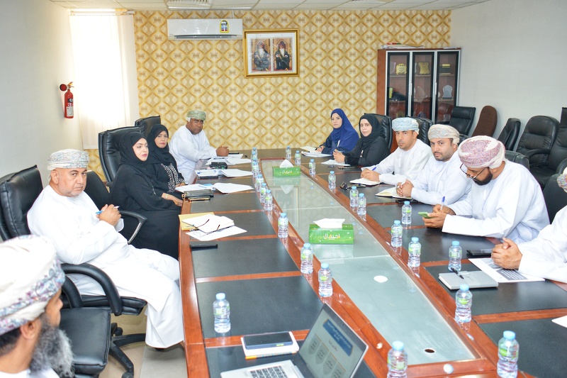 إدارة المعهد التخصصي للتدريب المهني للمعلمين تزور المديرية التعليمية بمحافظة جنوب الشرقية