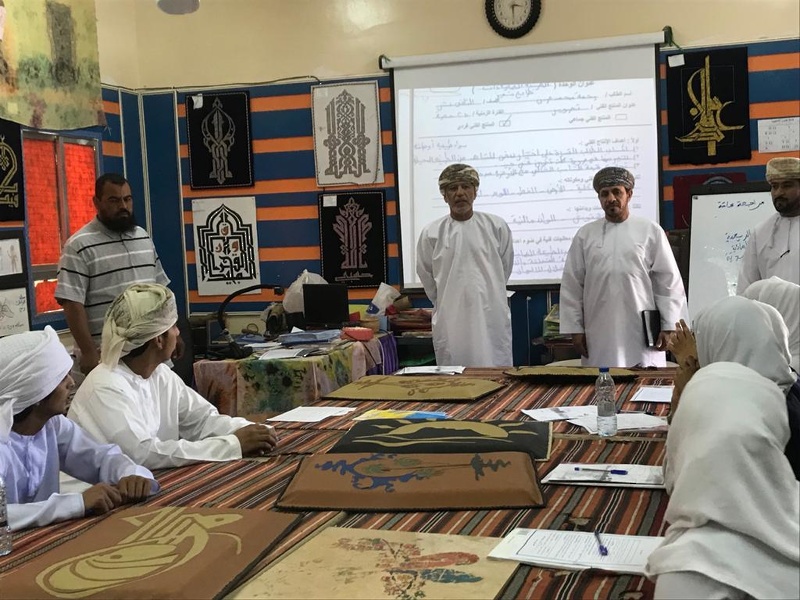 مستشار وزيرة التربية والتعليم  يطلع على سير العملية التعليمية بمدارس تعليمية الوسطى