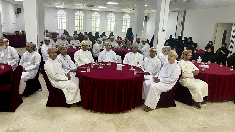تعليمية البريمي تنظم ملتقى البحوث والدراسات التربوية
