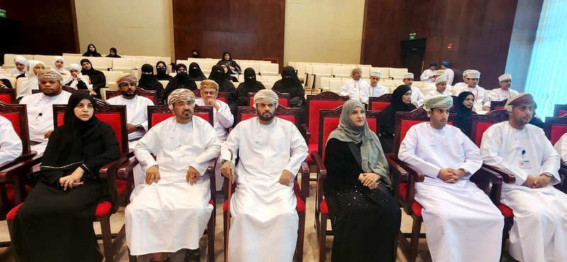 ختام البرنامج الصيفي للطلبة الموهوبين بتعليمية ظفار