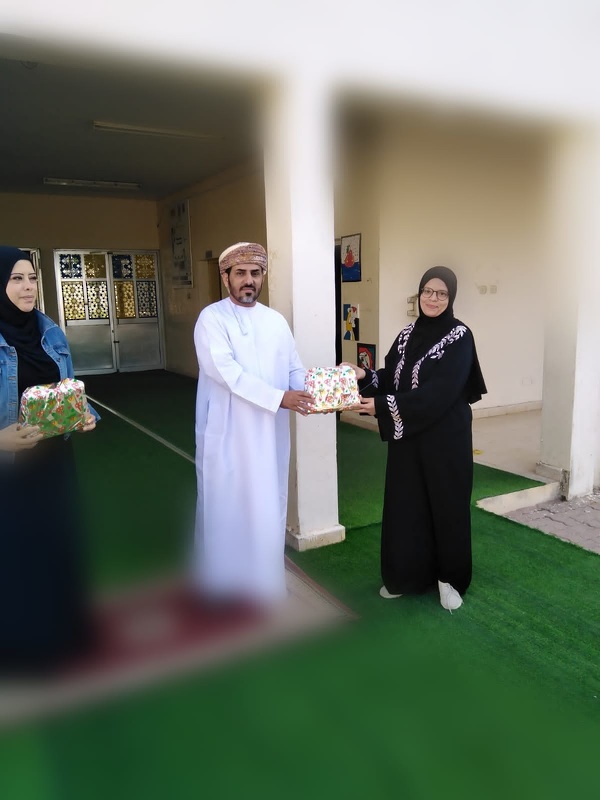 شهب للبنات تكرم المجيدات