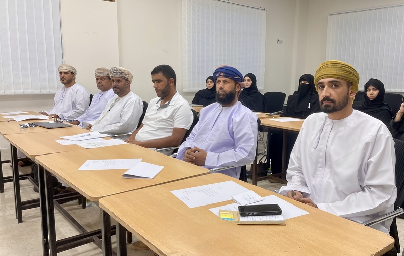 اجتماع فريق التربية على المواطنة بتعليمية ظفار