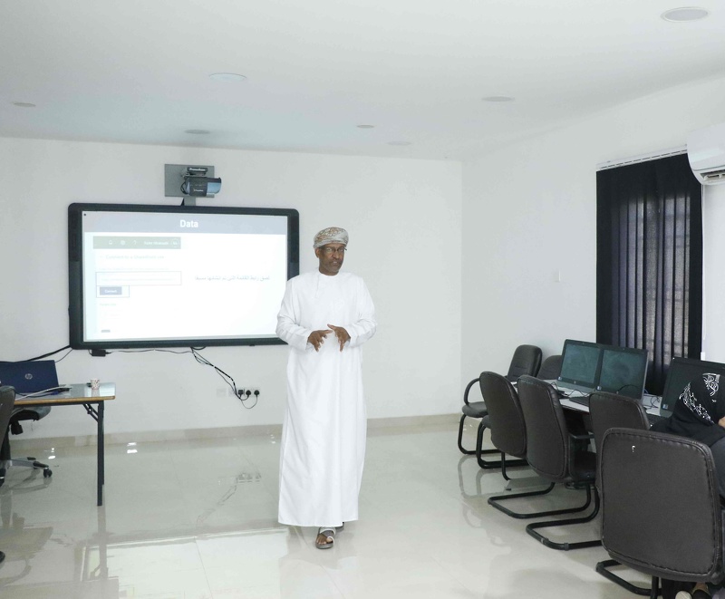 ورشة Power Apps بتعليمية جنوب الباطنة  