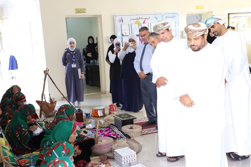 مدرسة النور للتعليم الأساسي(5-10) تنظم ملتقى المواهب الطلابية (أوتنة مجان)