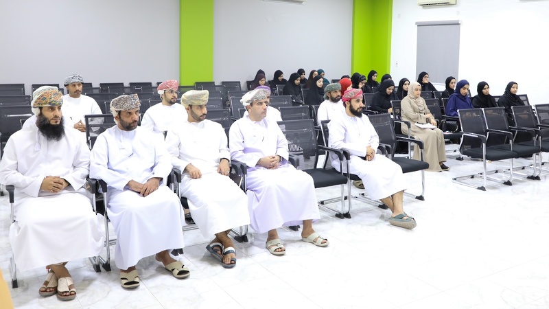 برنامج تدريبي في كتابة وصناعة المحتوى الإعلامي وإدارته للمنسقين الإعلاميين الجدد بتعليمية الداخلية