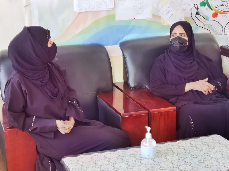 المديرة العامة بتعليمية ظفار تزور عدد من مدارس ولاية صلاله