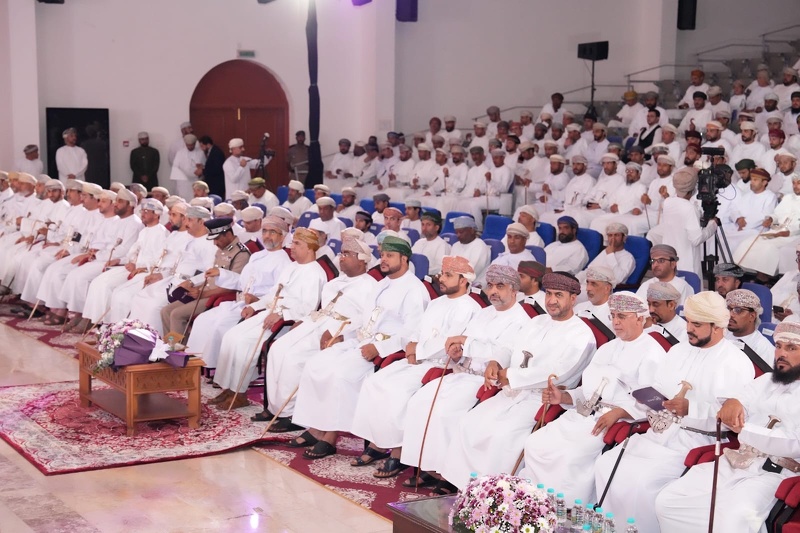 تعليمية محافظة جنوب الشرقية تحتفل بيوم المعلم وتكرم 236 مجيدا تربويا