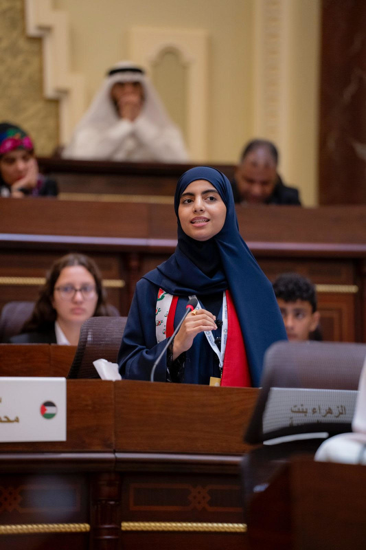 طلبة تعليمية الداخلية أعضاء البرلمان العربي للطفل ممثلو سلطنة عمان إلى إمارة الشارقة بدولة الامارات ...