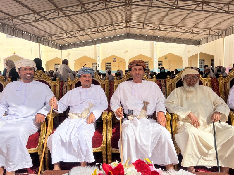 اقيم صباح اليوم بمدرسة روية للتعليم الاساسي حفل تكريم الطلبة المجيدين تحت رعاية والي ثمريت   سعادة ...
