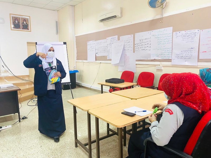 المديرية العامة للكشافة والمرشدات تنظم المبادرة العالمية للتصفح الذكي والامن للانترنت بتعليمية ظفار 