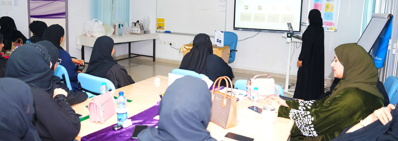 ختام برنامج الإنماء المهني لمعلمات التعليم المبكر بتعليمية جنوب الشرقية