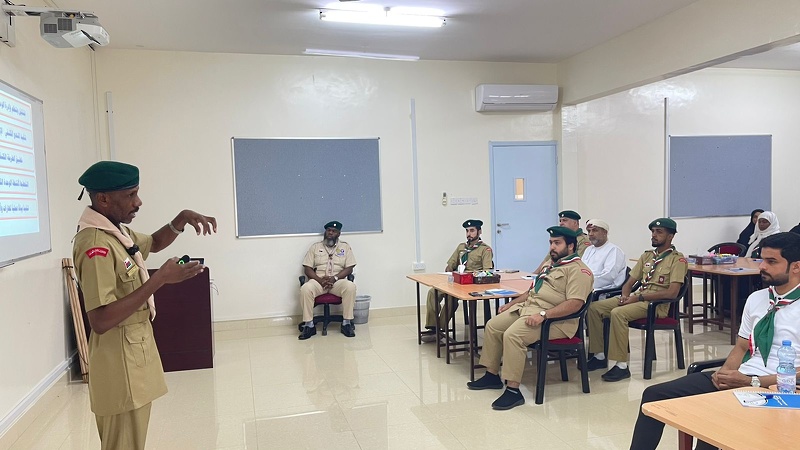 انطلاق الدورة الأساسية لتأهيل القيادات الكشفية والإرشادية بالبريمي