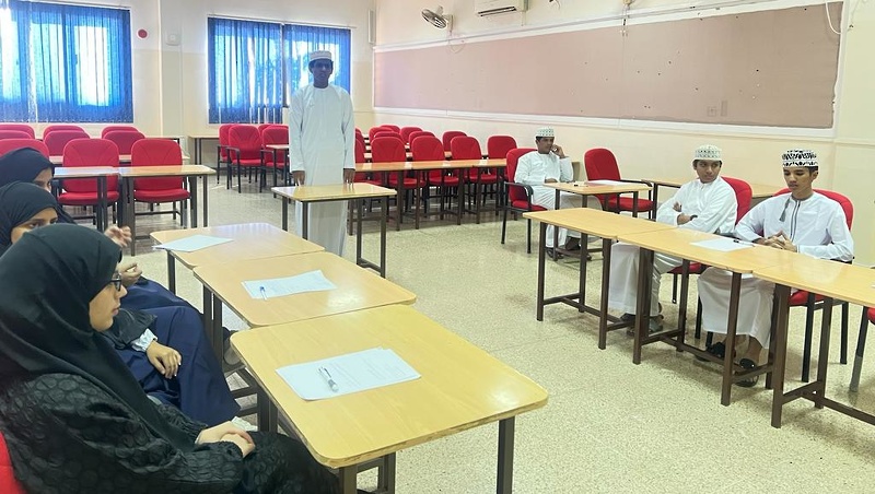 بدء تقييم مدارس محافظة ظفار في مسابقة البطولة الوطنية السابعة للمناظرات للعام الدراسي 2022-2023 م