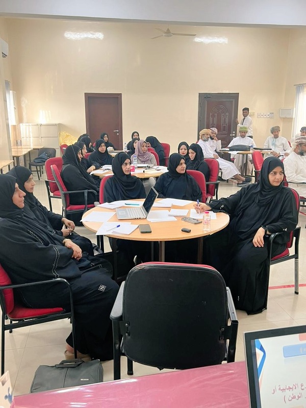 برنامج تدريبي يستهدف منسقي الشوؤن المدرسية بشمال الباطنة