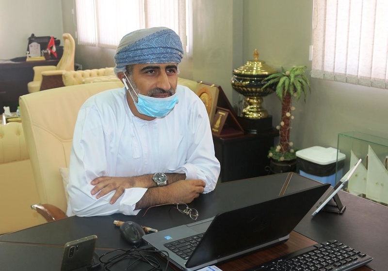 تعليمية محافظة الداخلية تنظّم ملتقى المبادرات التربوية للمعلمين الأول عن بُعد
