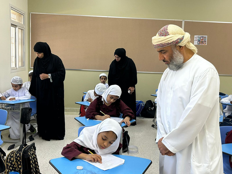 تطبيق الاختبارات التشخيصية في مدارس المرحلة الأولى (2-4) بتعليمية البريمي 