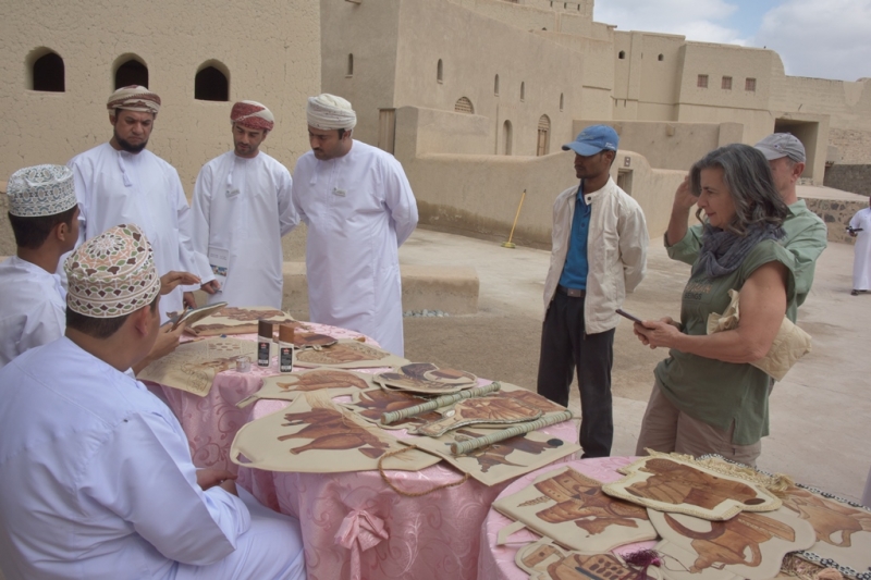 مشروع المرشد السياحي الناشئ بمدرسة بلعرب بن سلطان ببهلا