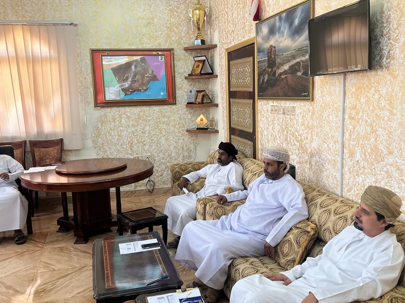 لقاء مدير إدارة التربية والتعليم برخيوت مع رؤساء الأقسام 