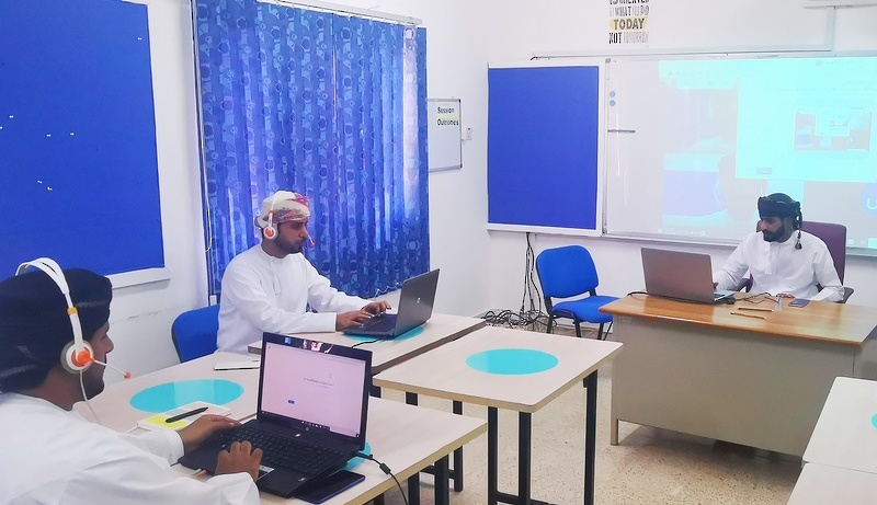 تنفيذ الخطة التحضيرية والاعداد لمدربي الفريق الرئيس لتنفيذ خطة تدريب المعلمين عن بعد بتعليمية ظفار