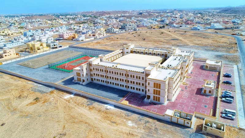 4985 طالب وطالبة يأدون أول امتحانات دبلوم التعليم العام للفصل الثاني للعام الدراسي 2022/2023 م ...