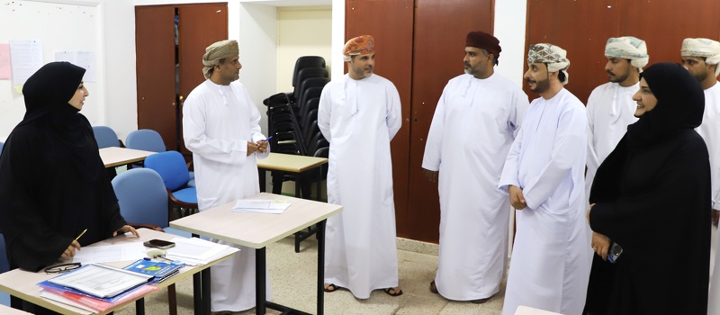 وزارة التربية والتعليم تتابع استكمال إجراءات التعيينات الجديدة بتعليمية ظفار