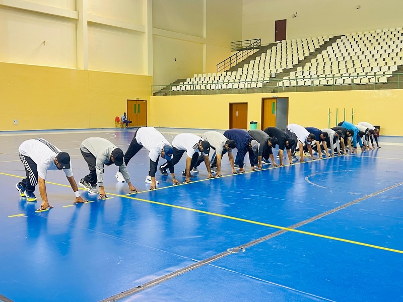 انطلاق البرنامج التدريبي لمعلمي ومعلمات الرياضة المدرسية لمنهاج الصف الثامن الجديد