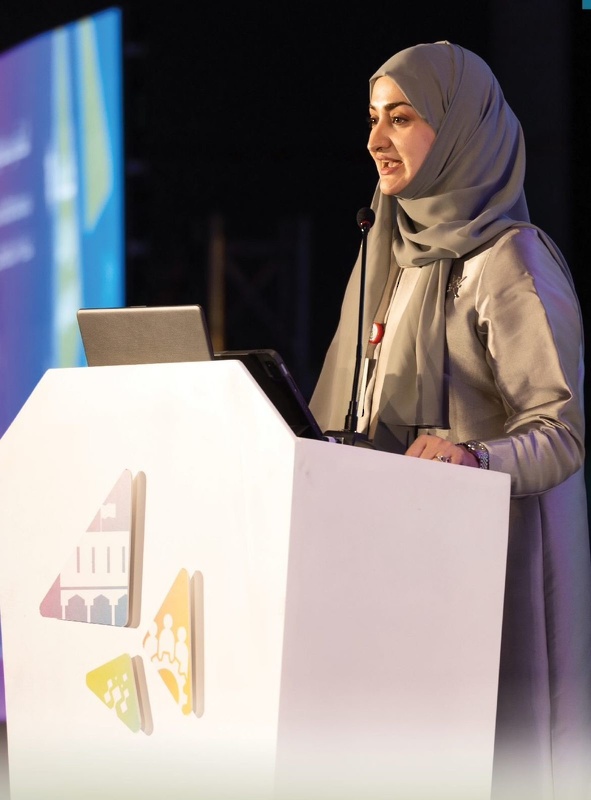 تعليمية ظفار تشارك في الملتقى الثالث للإدارة المدرسية