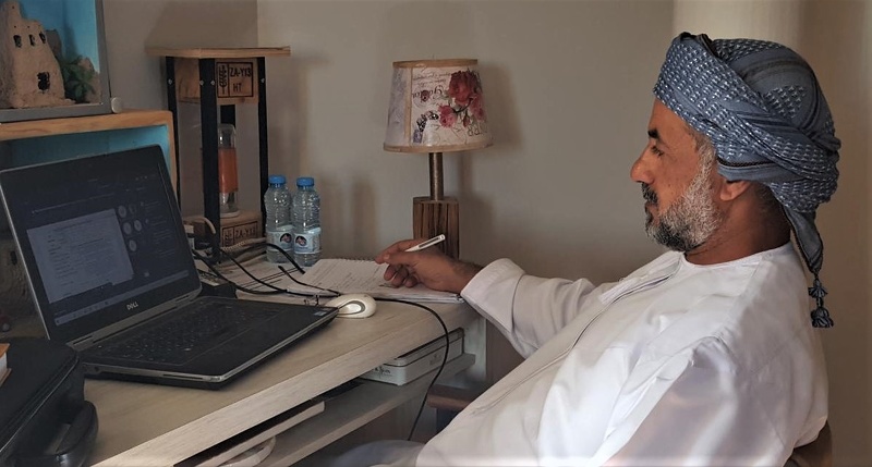 ملتقى المعلمين والمعلمات الأوائل لمادة اللغة الإنجليزية بتعليمية الداخلية