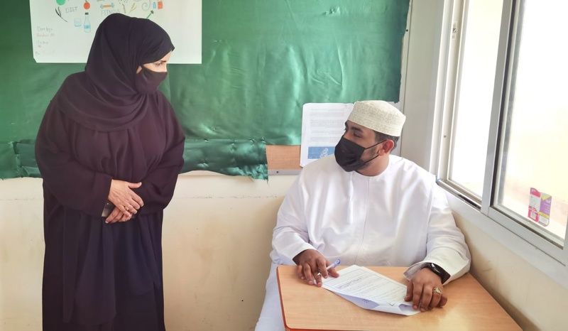 زيارات تفقدية  لمراكز الاختبارات للصف الحادي عشر بولاية صلالة