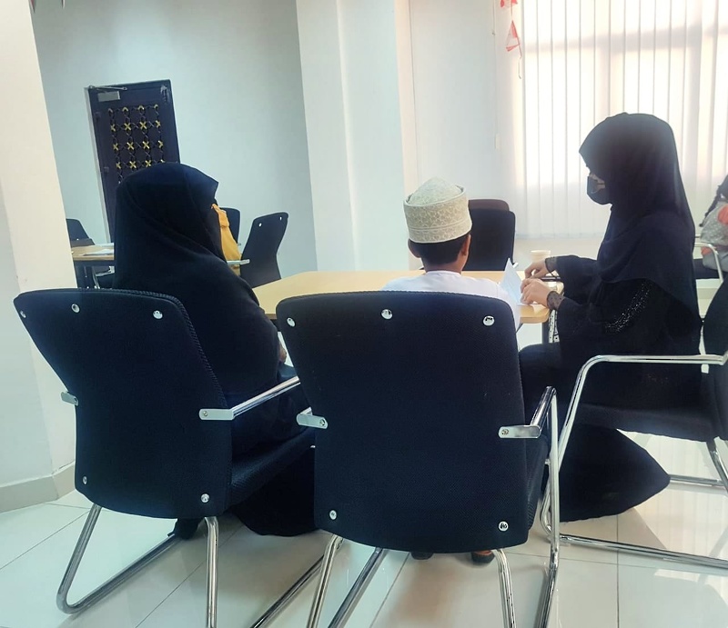 ختام تشخيص حالات الإعاقة العقلية والسمعية بتعليمية ظفار 