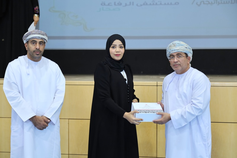 تكريم مبادرات المدارس المعززة للصحة بشمال الباطنة