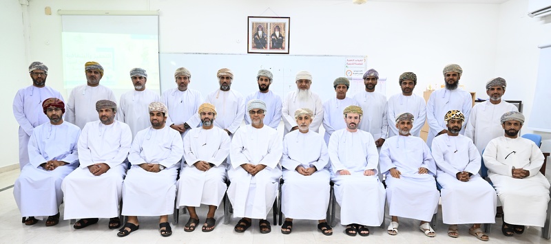 الاحتفال باختتام البرنامج التدريبي التحفيز والشفافية ودورهما في تحقيق الميزة التنافسية للمؤسسة  ...