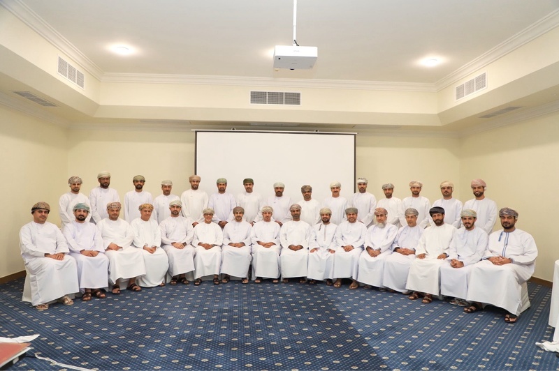 ختام المرحلة الأولى من ورشة إعداد خطة المشاريع التنموية لوزارة التربية والتعليم 2026–2030 بصلالة