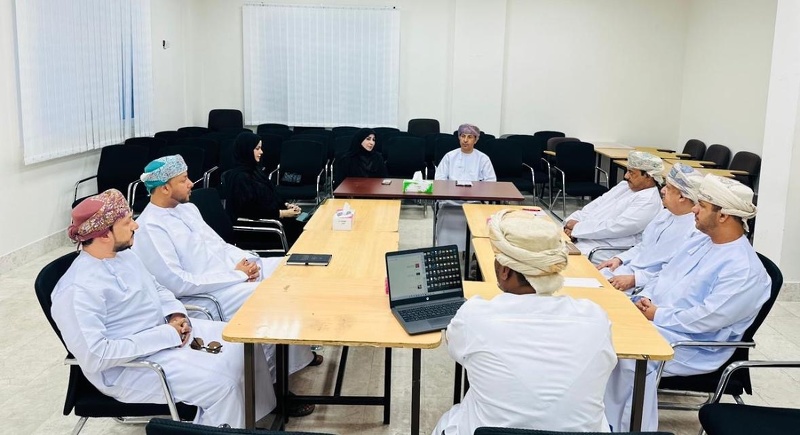 ختام فعاليات قافلة الوسائل التعليمية بمحافظة ظفار 