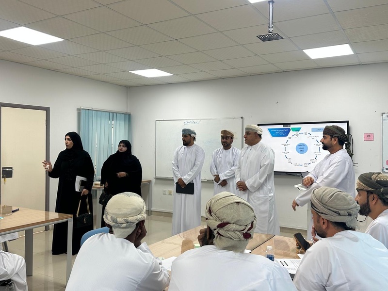 دائرة تطوير الأداء المدرسي تنفذ برنامج «التهيئة لمدارس المحافظة المستهدفة بالمراجعة الخارجية للعام ...