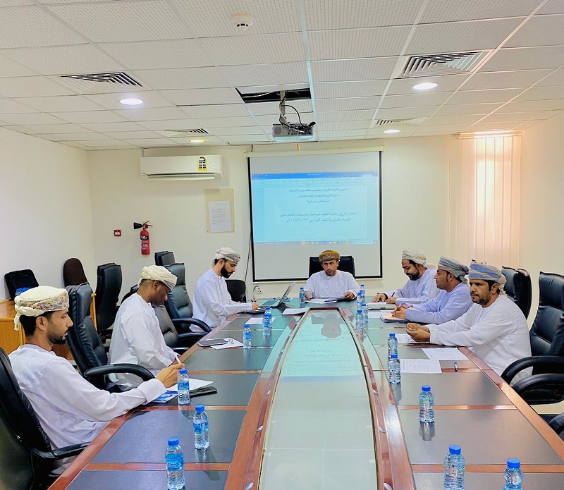 الفريق المكلف بمتابعة تنفيذ ضوابط موجهات التعلم مدى الحياة بالمديرية يعقد اجتماعه الأول للعام ...