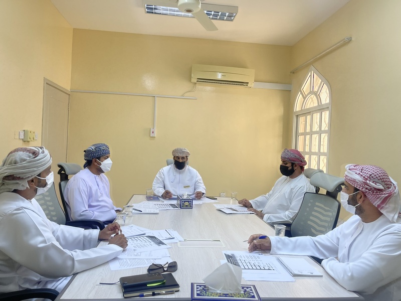 لجنة الرياضة المدرسية بالبريمي تعقد لقائها الأول لاستعراض نظام العمل وتشكيل الفرق ومهامها