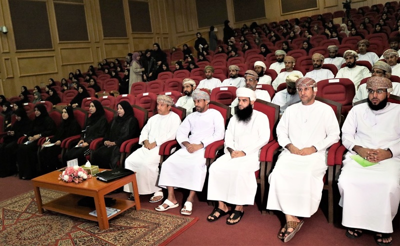 ملتقى أسرنا واعية بتعليمية الداخلية