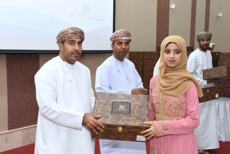 تكريم الفائزين في المسابقات الخليجية والدولية بشمال الباطنة