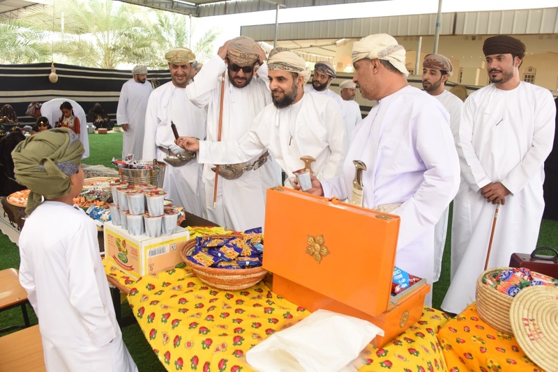مدرسة قمم المجد تنظم ملتقى (حاضرنا في ماضينا)