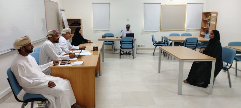 تعليمية محافظة الظاهرة تستكمل تعيين 64 معلماً ومعلمة 