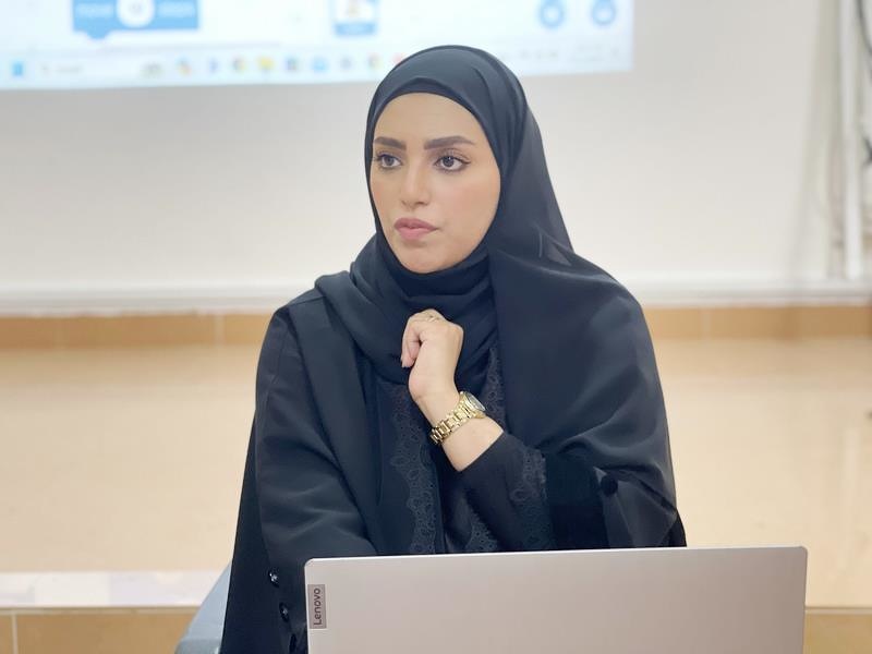 تنفيذ البرنامج التدريبي لمعلمات تقنية المعلومات للصفين الثالث والرابع