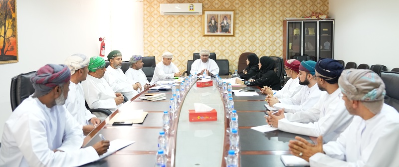 تعليمية جنوب الشرقية تعزز جاهزيتها لمواجهة الحالات الطارئة خلال اجتماع للجنة المحلية